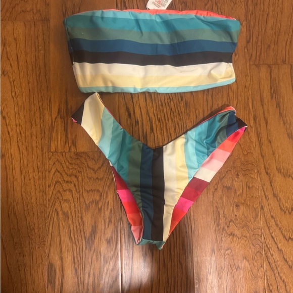 Billabong Reversible Striped Bikini Set - Picture 4 of 6
